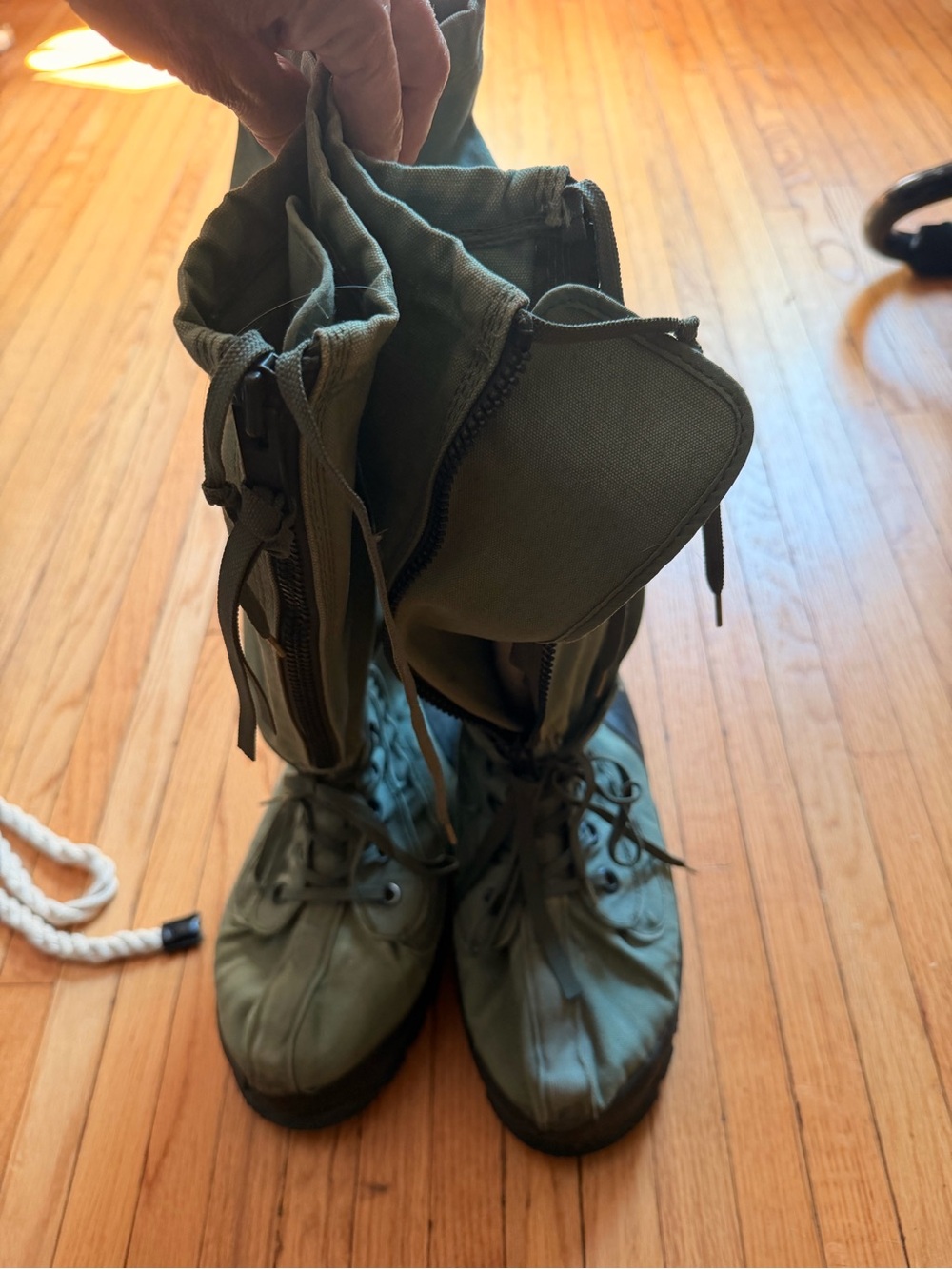 Wellco US military extreme cold weather Mukluk boots:canvas, wool, rubber soles.